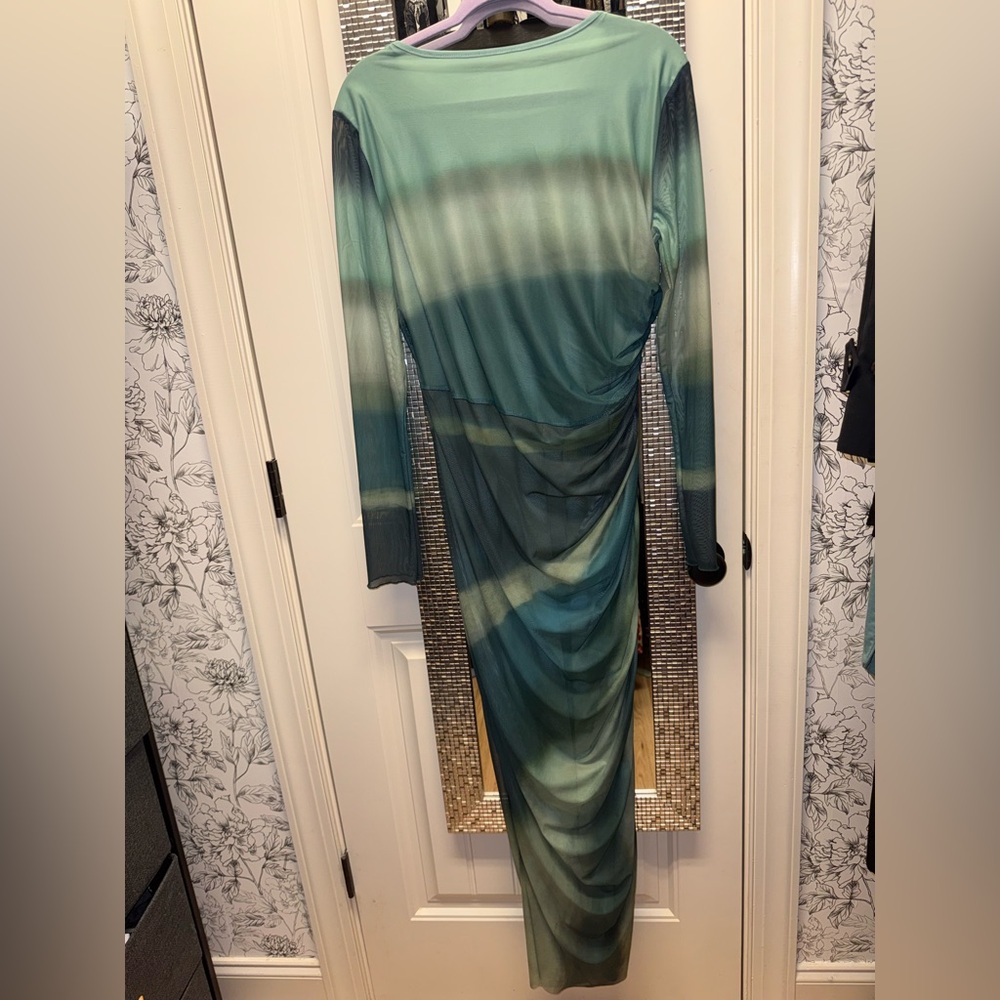 NICOLE by NICOLE MILLER Green Ombre Long Sleeve Dress, NWOT 16-21 PTP Fit L-1XL - Picture 5 of 7